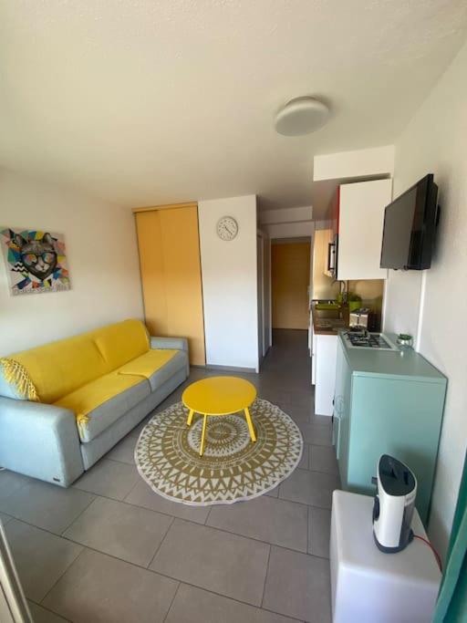 Appartement Studio/f1bis A 50 M De La